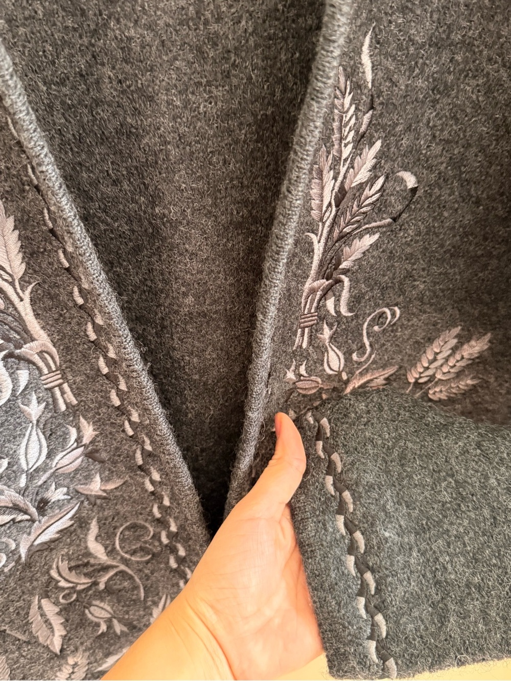 Linea by Louis Dell'Ollio Charcoal Gray Embroidered Wool-Blend Jacket